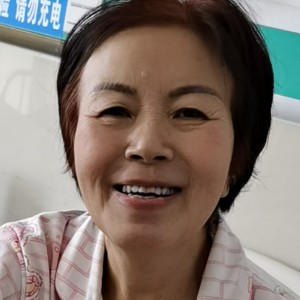 余秀芝妈妈